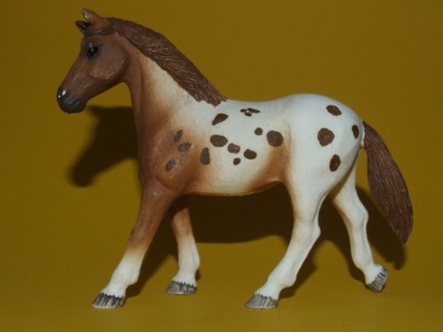 Schleich schleichpferd - 18),
