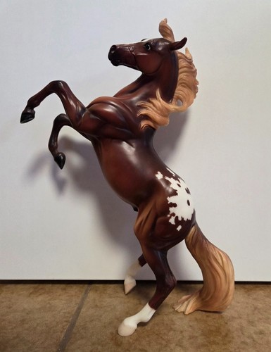 Breyer horse traditional - horse,